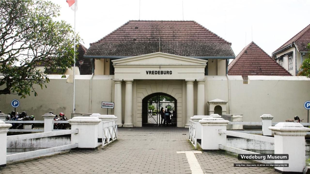 Roemah Noni Macanan Wisma tamu Yogyakarta