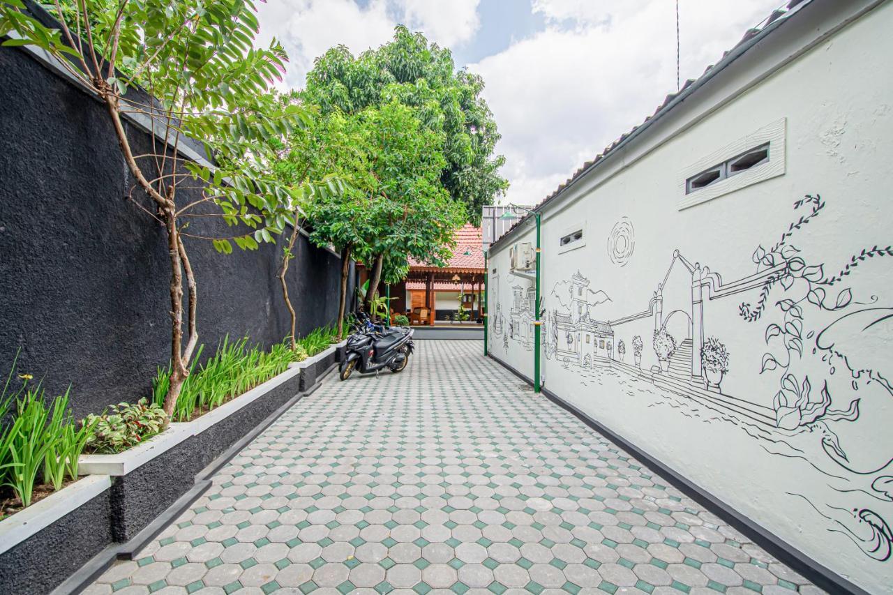 Wisma tamu Roemah Noni Macanan Yogyakarta